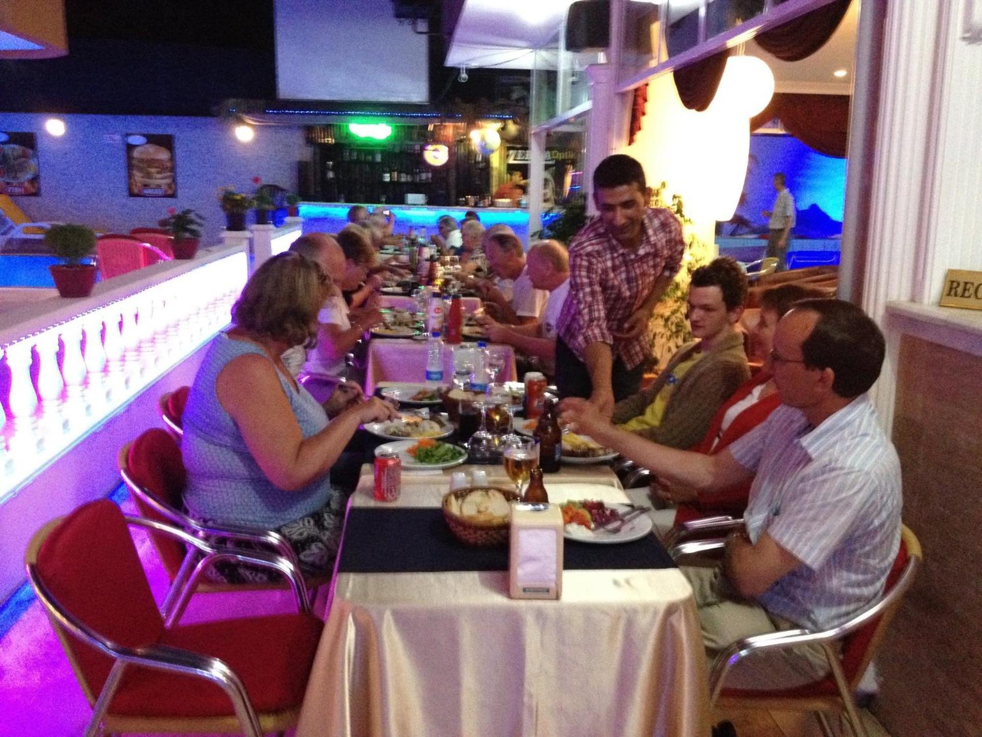 Twin Apart Hotel Alanya Extérieur photo